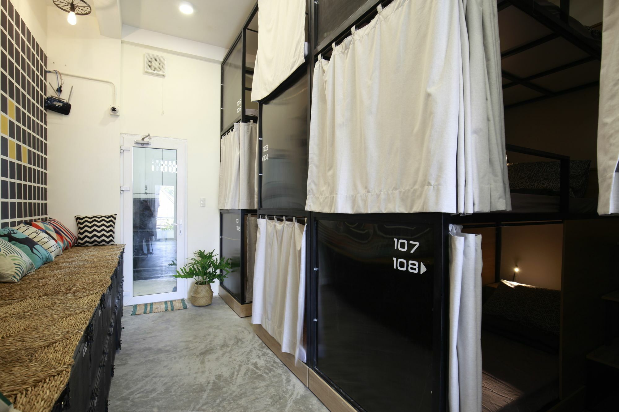 199X Hostel Backpackers Saigon Ho Chi Minh-staden Exteriör bild